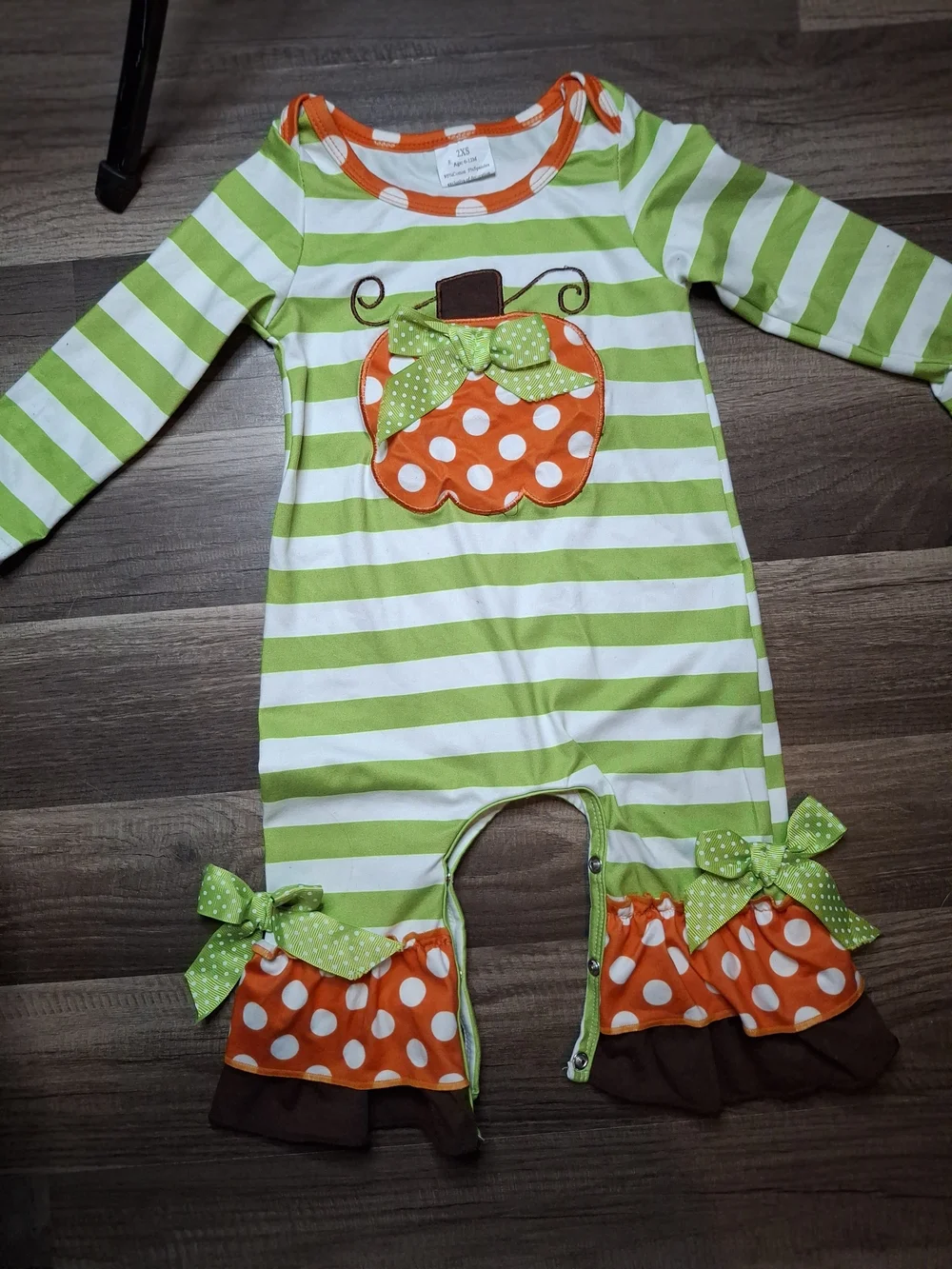 Green & White Striped Pumpkin Applique One-Piece Bodysuit for Kids